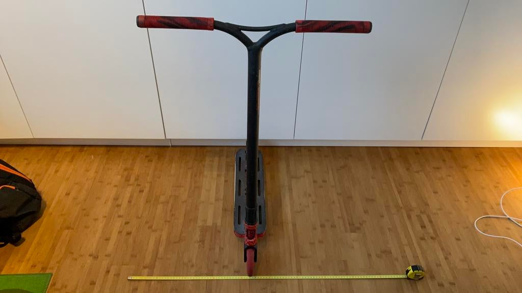 Stuntstep (MGP VX9 EXTREME EVOL STUNTSTEP, ROOD), Ophalen, Gebruikt, Gewone step