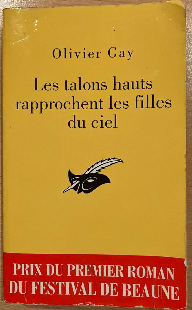 Livre Les talons hauts rapprochent les filles du ciel, Utilisé