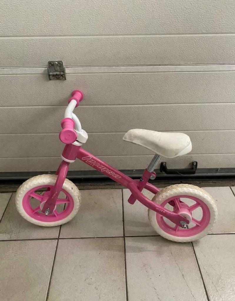 Roze/Wit loopfiets, Ophalen, Gebruikt, Loopfiets