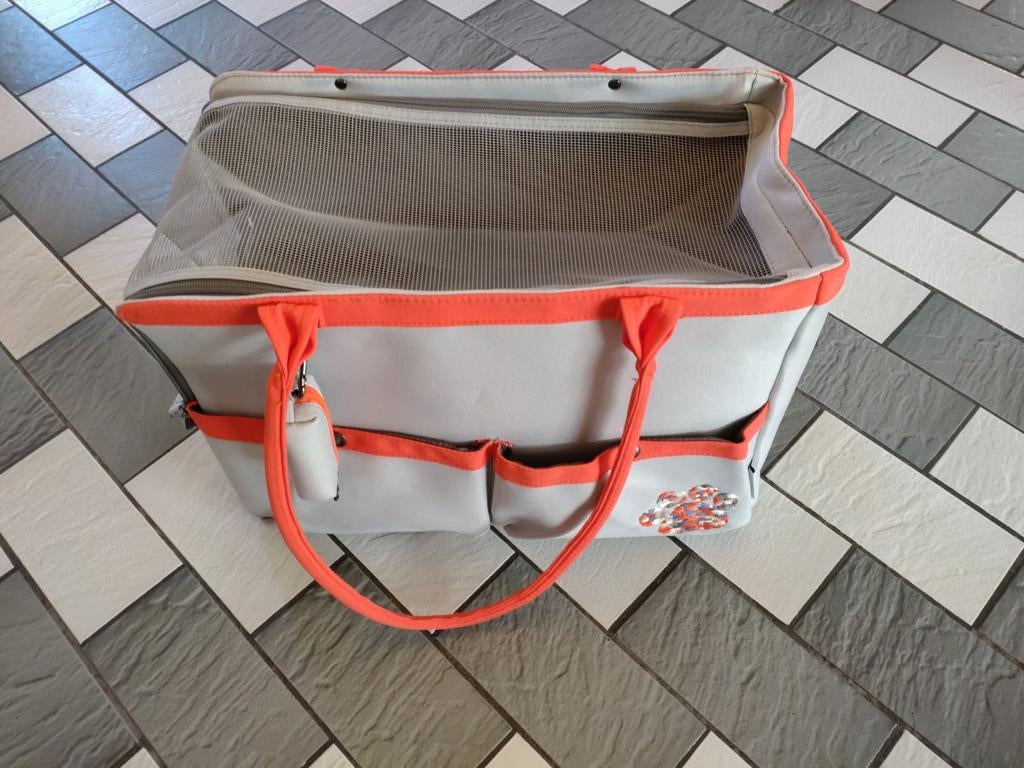 AniOne Wild Variety (Draagtas) + Puppy Harnas en halsband, Ophalen, Zo goed als nieuw
