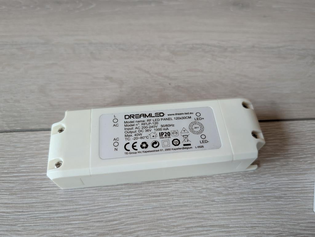 3x Dreamled RFLP-120 transfo 220V naar 36V (max 40 watt), Doe-het-zelf en Bouw, Ophalen of Verzenden, Gebruikt, Overige typen
