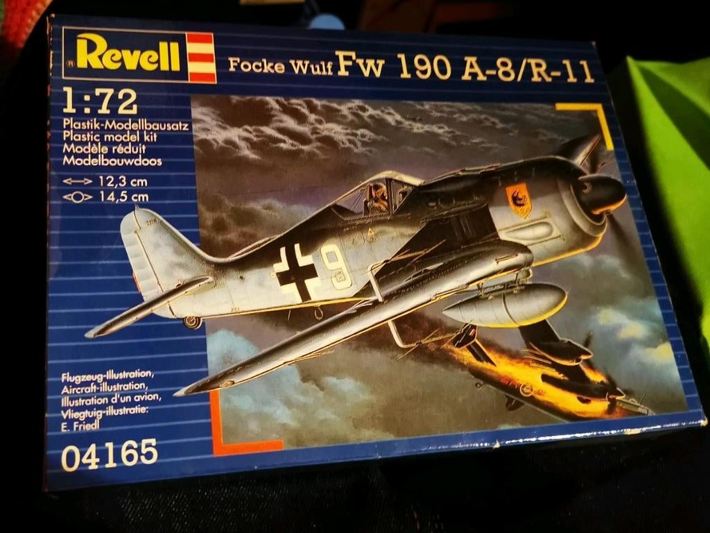 Focke wulf FW 190 1/72 kompleet nog in plastic, 1:50 of kleiner, Revell, Overige typen, Nieuw