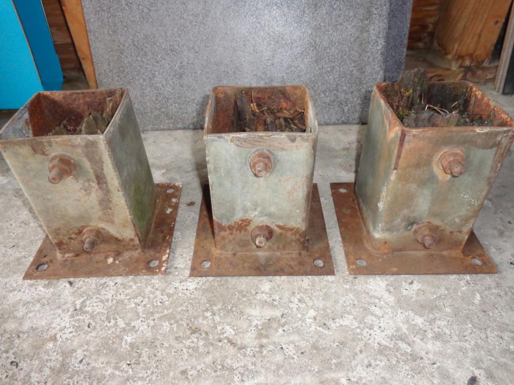 supports pour poteau à boulonner : 3 pièces+tiges+boulons, Moins de 180 cm, Bois dur, Enlèvement, Utilisé