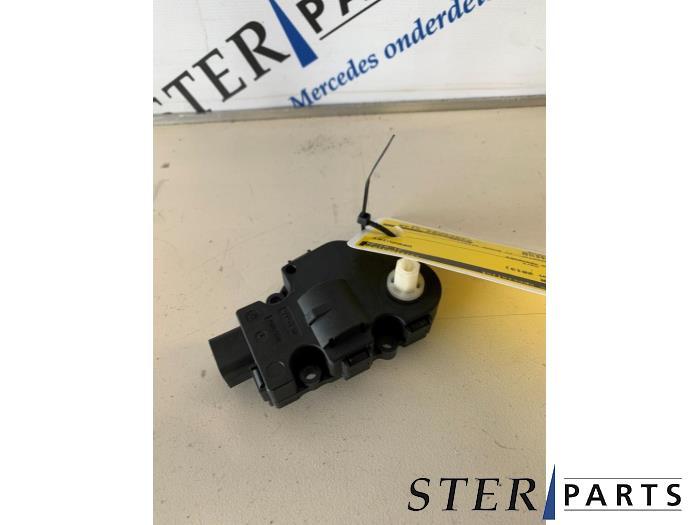 Clapet chauffage moteur d'un Mercedes SL, Autos : Pièces & Accessoires, Moteurs & Accessoires, Mercedes-Benz, Utilisé, 3 mois de garantie