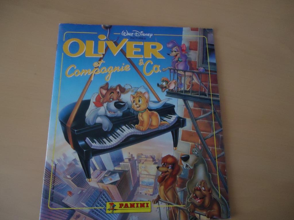 ALBUM D'AUTOCOLLANTS PANINI DISNEY OLIVER AND CO, Enlèvement ou Envoi, Comme neuf