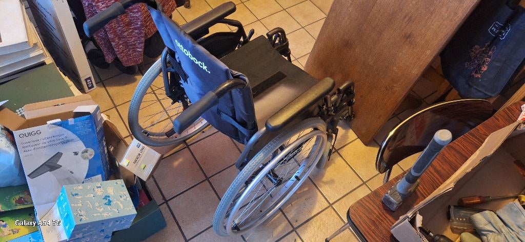 Fauteuil roulant, Divers, Enlèvement, Pliant, Comme neuf, Fauteuil roulant à pousser