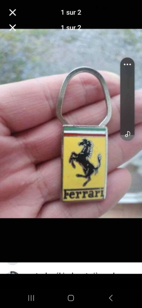 porte clé Ferrari AE Lorioli Milano, Collections, Porte-clés, Enlèvement ou Envoi, Comme neuf, Marque