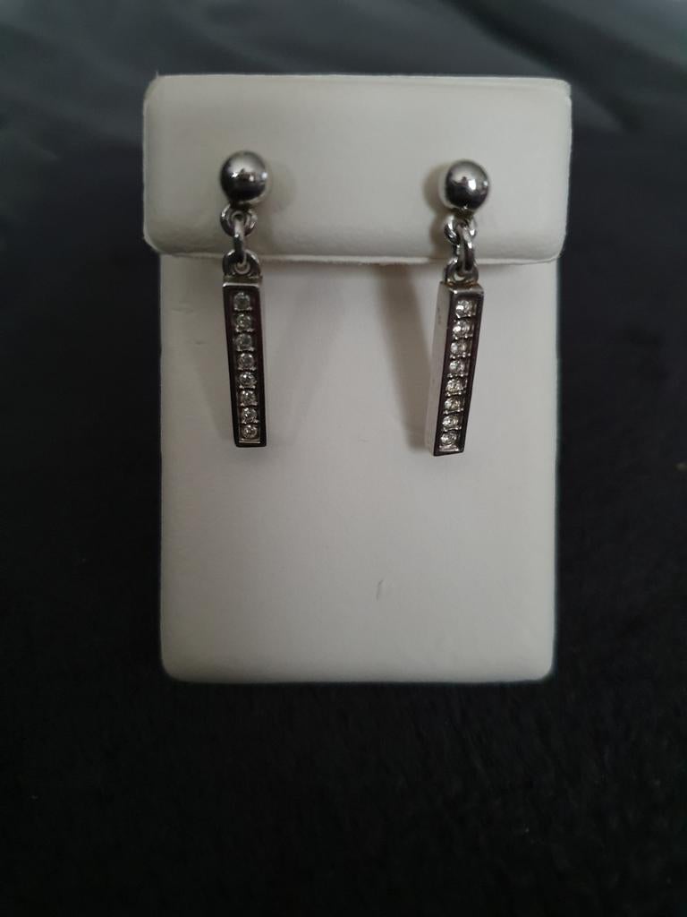 Oorbellen van Swarovski, Enlèvement ou Envoi, Comme neuf, Avec strass, Argent