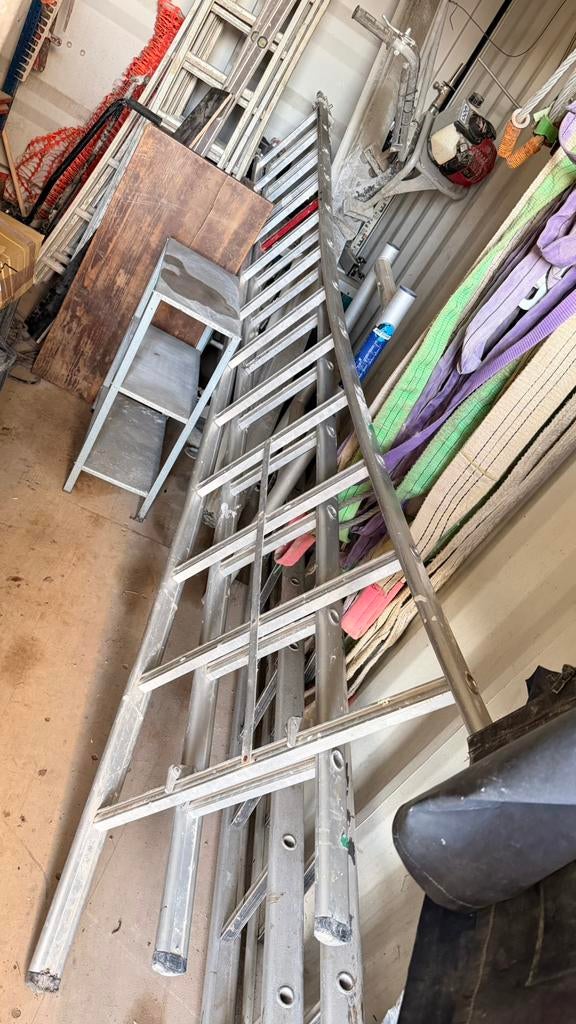 Telescoop ladders, Bricolage & Construction, Échelles & Escaliers, Utilisé, Échelle, Pliable ou rétractable/escamotable, Enlèvement