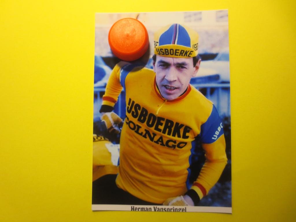wielerfoto 1977  team ijsboerke herman vanspringel, Verzenden, Zo goed als nieuw