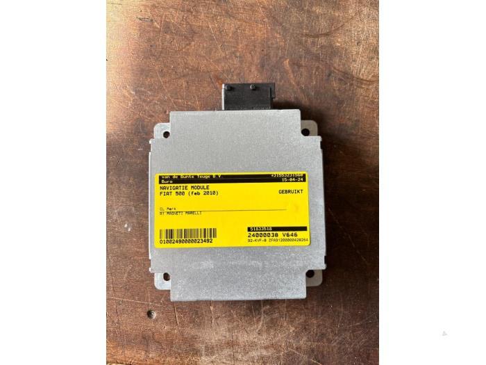 Navigatie Module van een Fiat 500, Auto-onderdelen, Ophalen of Verzenden, 3 maanden garantie, Gebruikt, Fiat