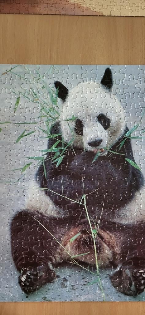 Puzzel Panda, MB, 200 stukjes, Ophalen of Verzenden, Minder dan 500 stukjes, Zo goed als nieuw, Legpuzzel