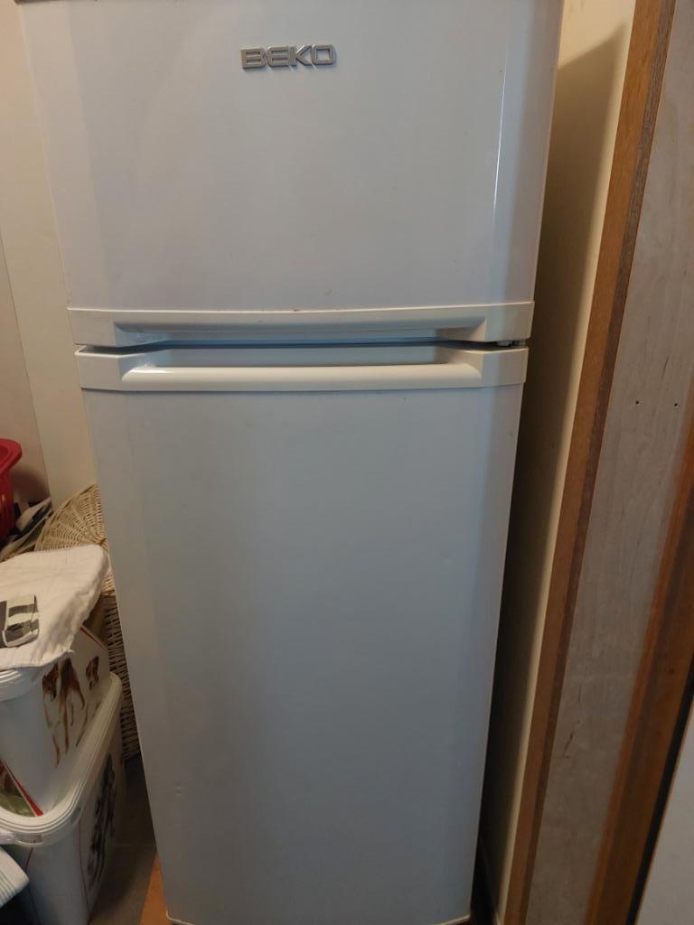 koelkast beko, Ophalen, 120 tot 140 cm, Met aparte vriezer, 45 tot 60 cm