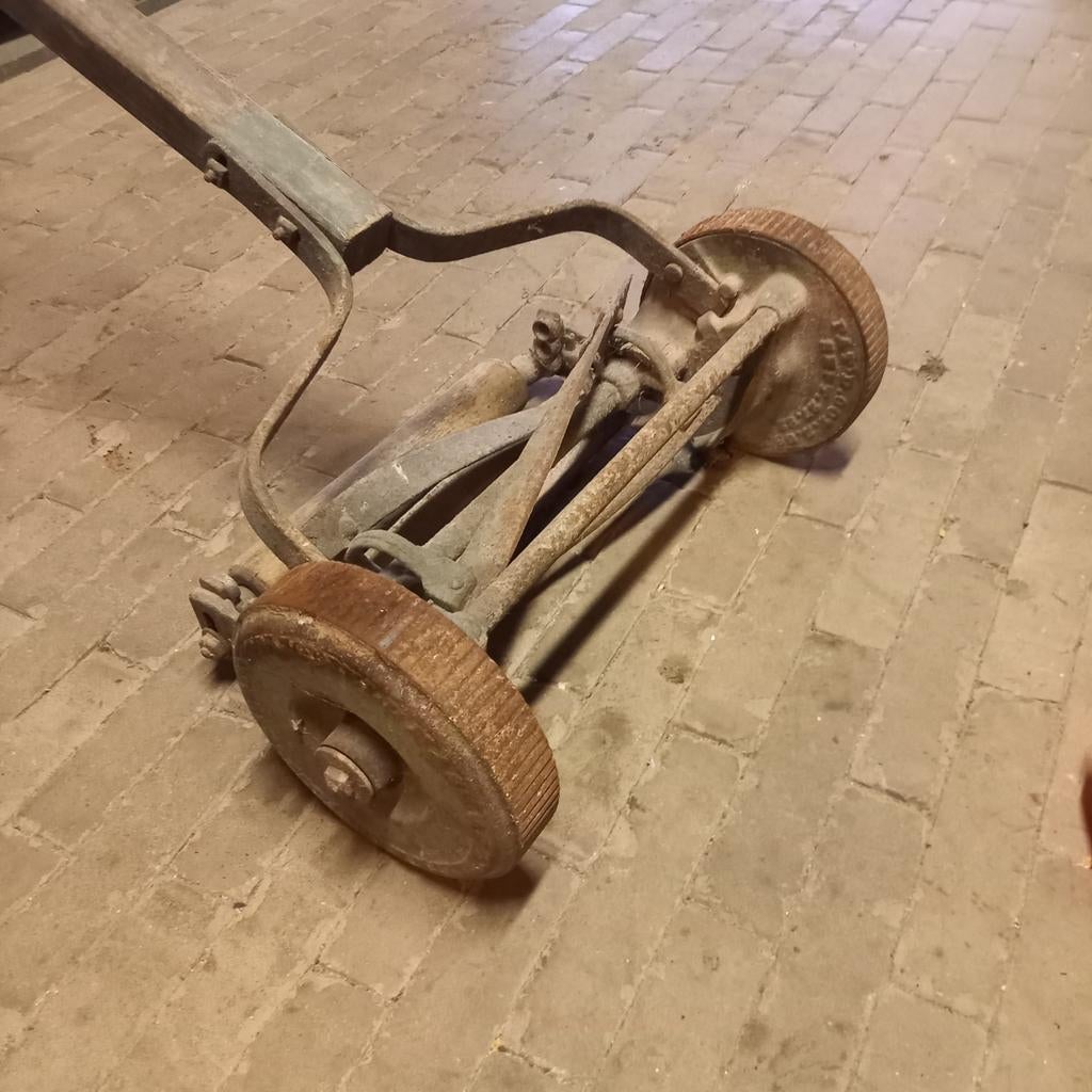 Grasmaaier, grasmachine, Ophalen