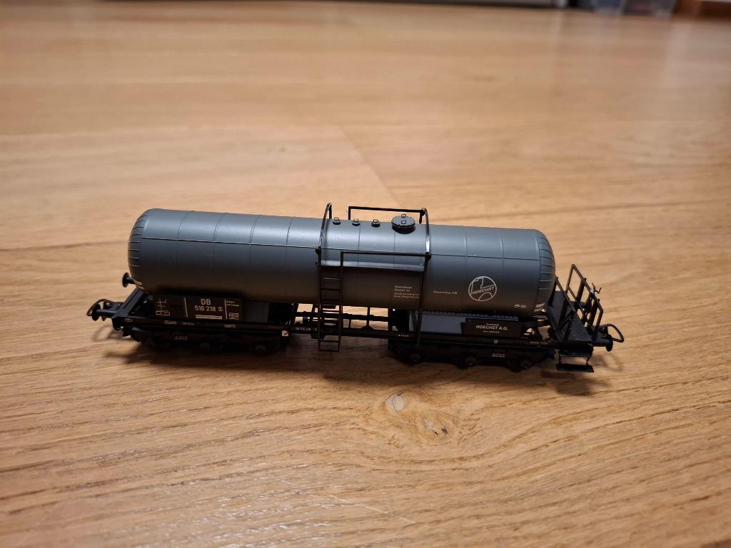 Brawa 48521 - wagon citerne Hoechst DB, Ophalen, Zo goed als nieuw, Wagon, Overige merken