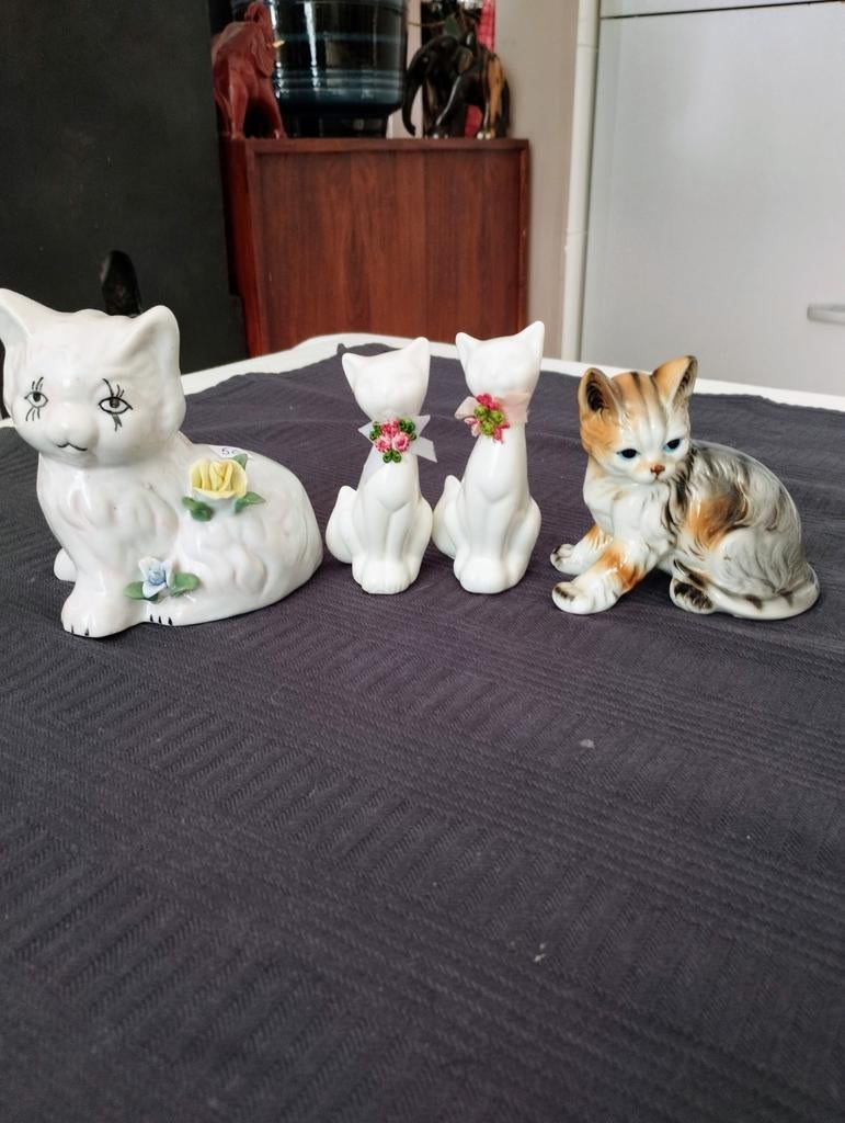Figurine de petits chats, Enlèvement, Comme neuf