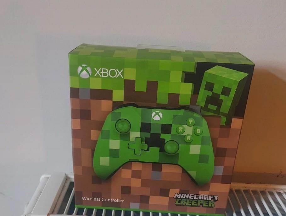 Manette Creeper Xbox One neuve,sous blister., Enlèvement ou Envoi, Neuf, Xbox One