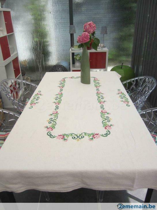 Nappe romantique vintage, Maison & Meubles, Cuisine | Linge de cuisine, Utilisé, Enlèvement ou Envoi