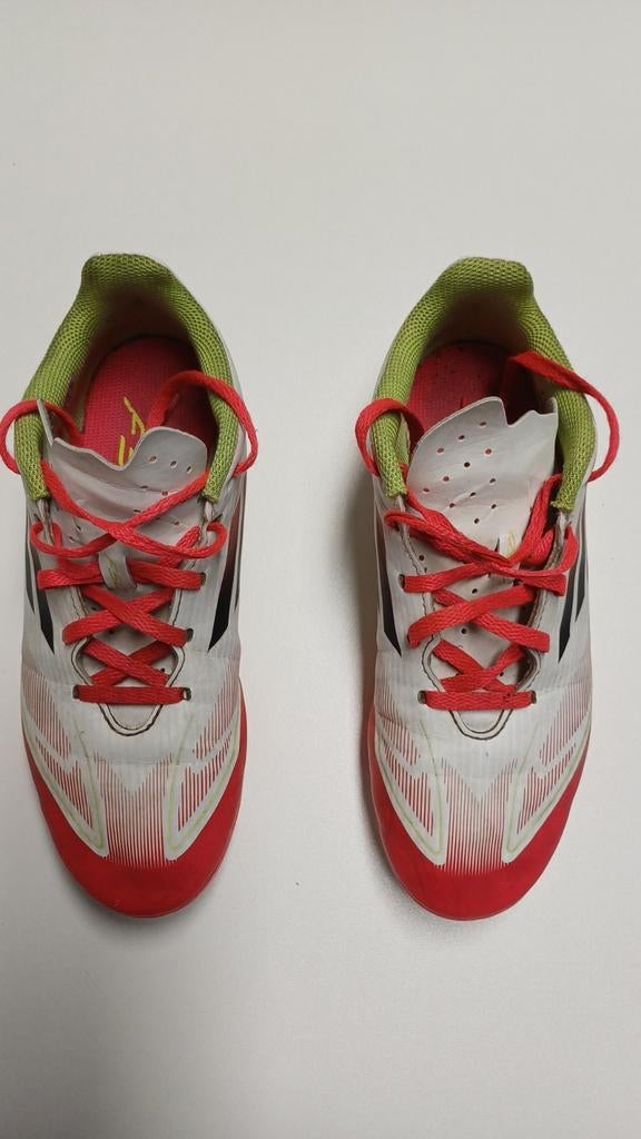 Addidas FSO voetbalschoenen maat 36, Enlèvement ou Envoi