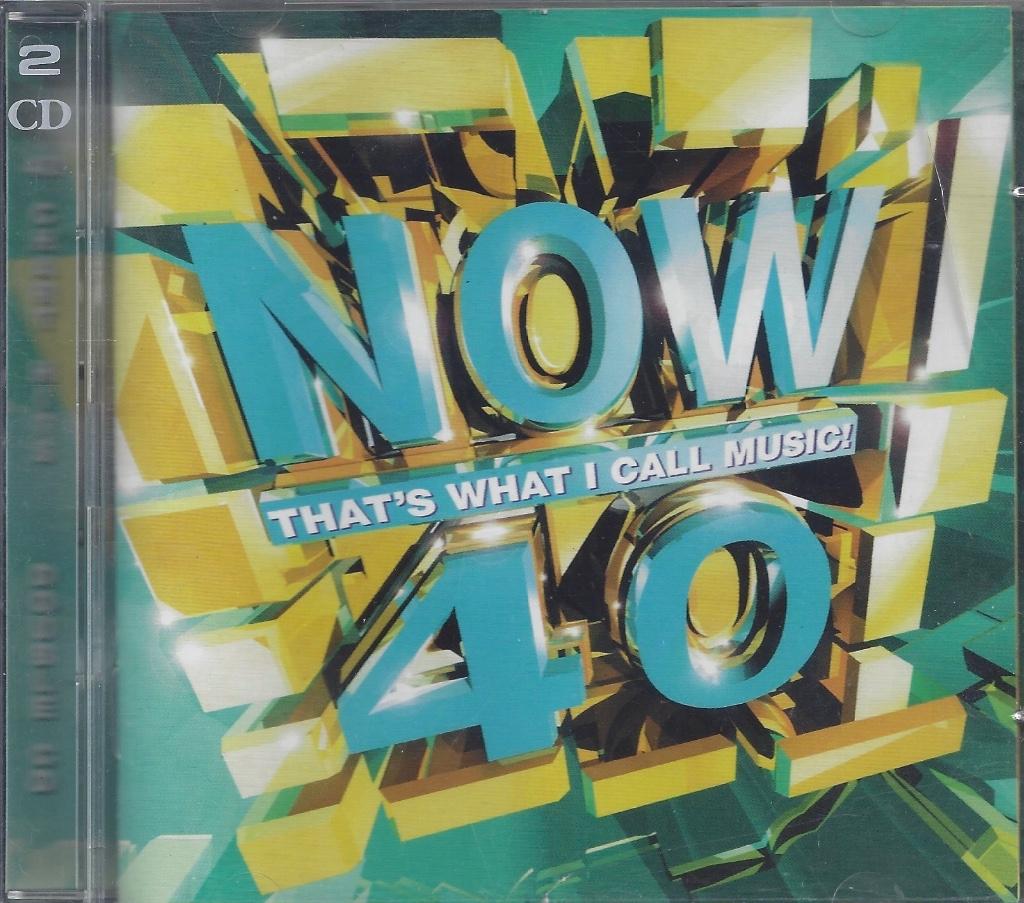 40 HITS DANS LES CHARTS (2 CD de compilation), Enlèvement ou Envoi, Utilisé, Disco, Coffret