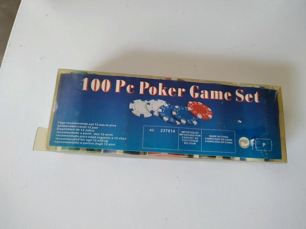 Nieuwe poker chips in doos, Ophalen