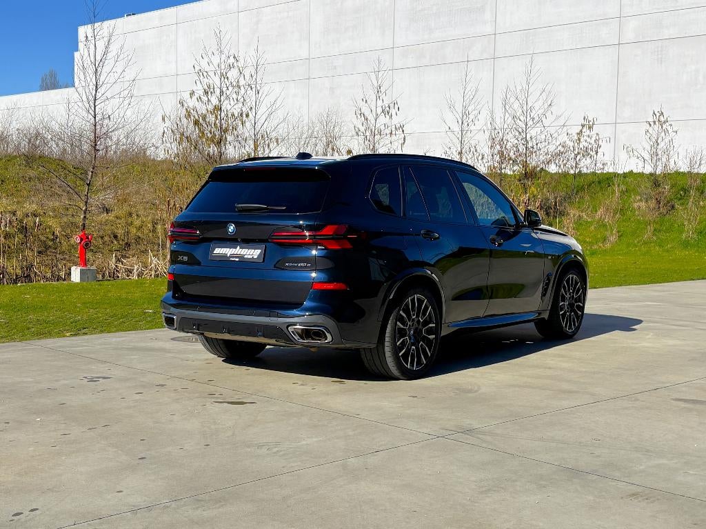 BMW X5 50e M pack tijdloze klasse meets grenzeloze innovatie, Automaat, 3200 kg, Zwart, Leder