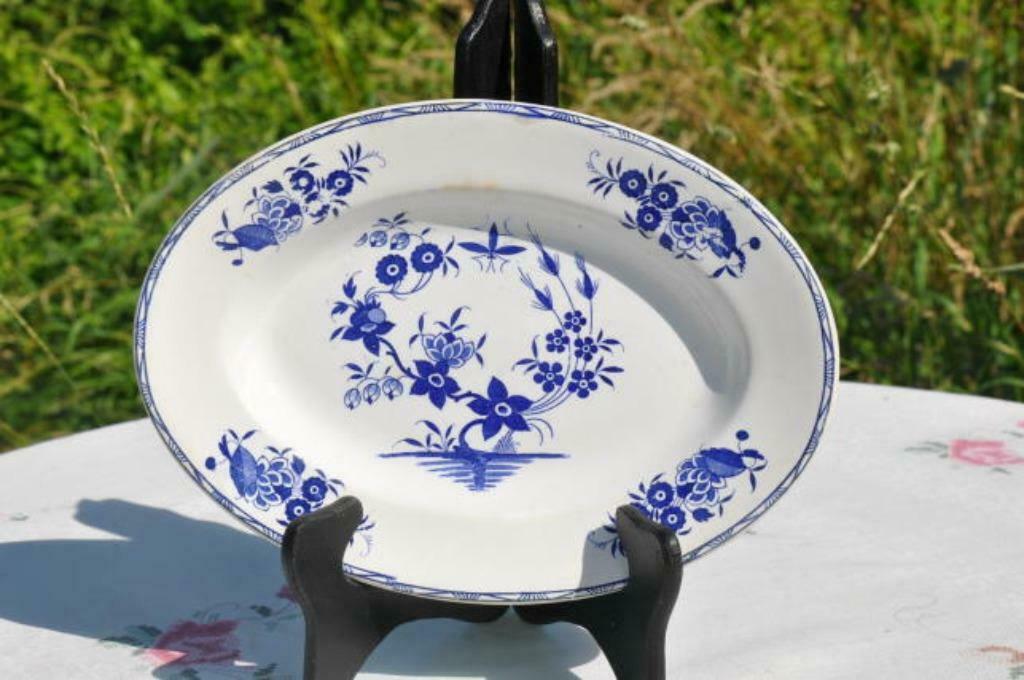 §  plat oval boch grand bouquet, Enlèvement ou Envoi