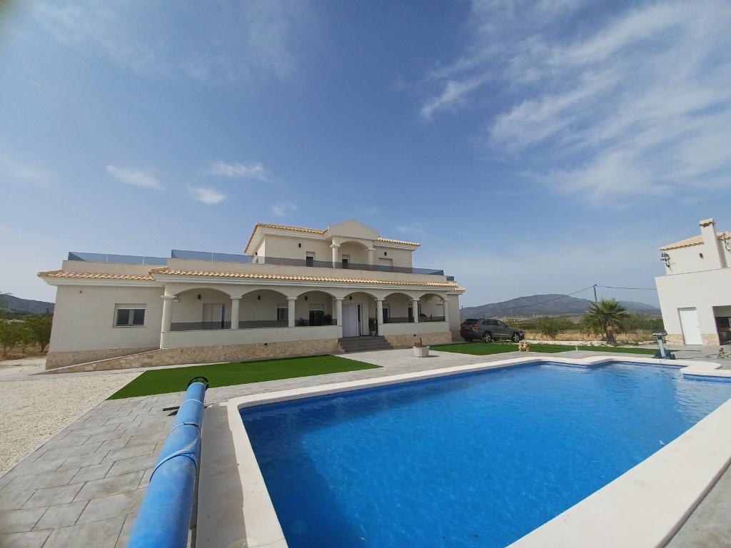CCP3122 - Magnifique villa avec piscine et garage à Pinoso, Immo, Étranger, Espagne, Maison d'habitation, Campagne