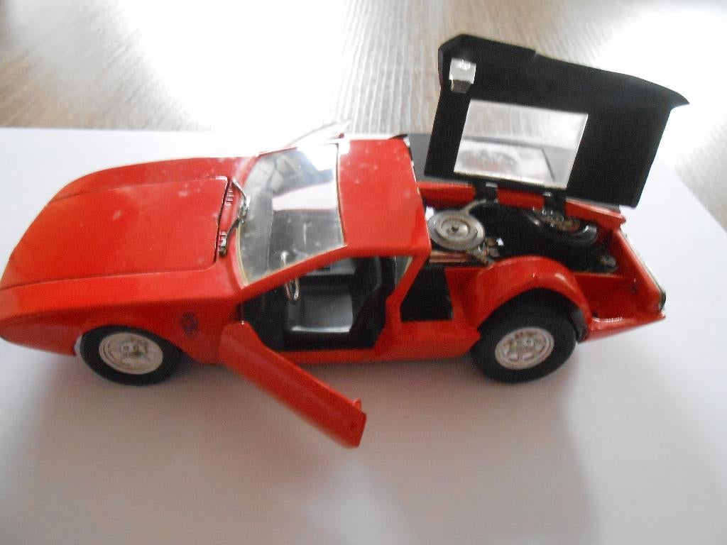POLYTOYS À MOTEUR MANGUSTA 5000 GHIA DE TOMASO/V8 FORD 4.3, Hobby & Loisirs créatifs, Voitures miniatures | 1:43, Enlèvement ou Envoi