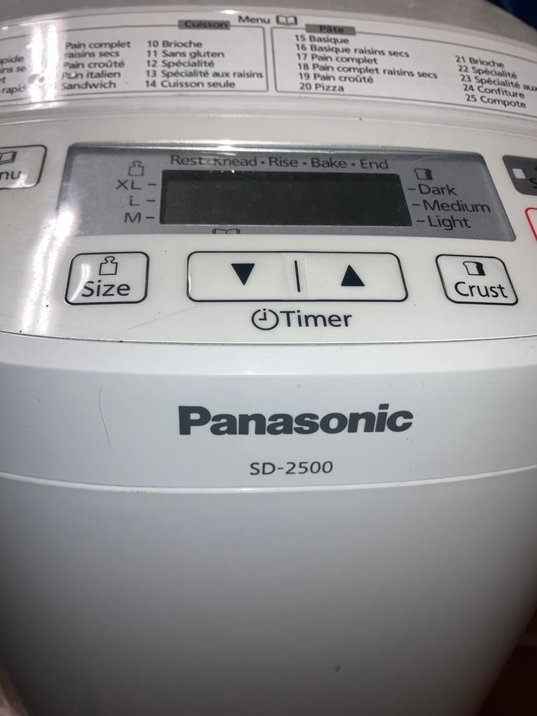 Machines à pain Panasonic SD-2500, Plus de 10 programmes, Enlèvement ou Envoi, 800 à 1200 grammes de pâte, Utilisé