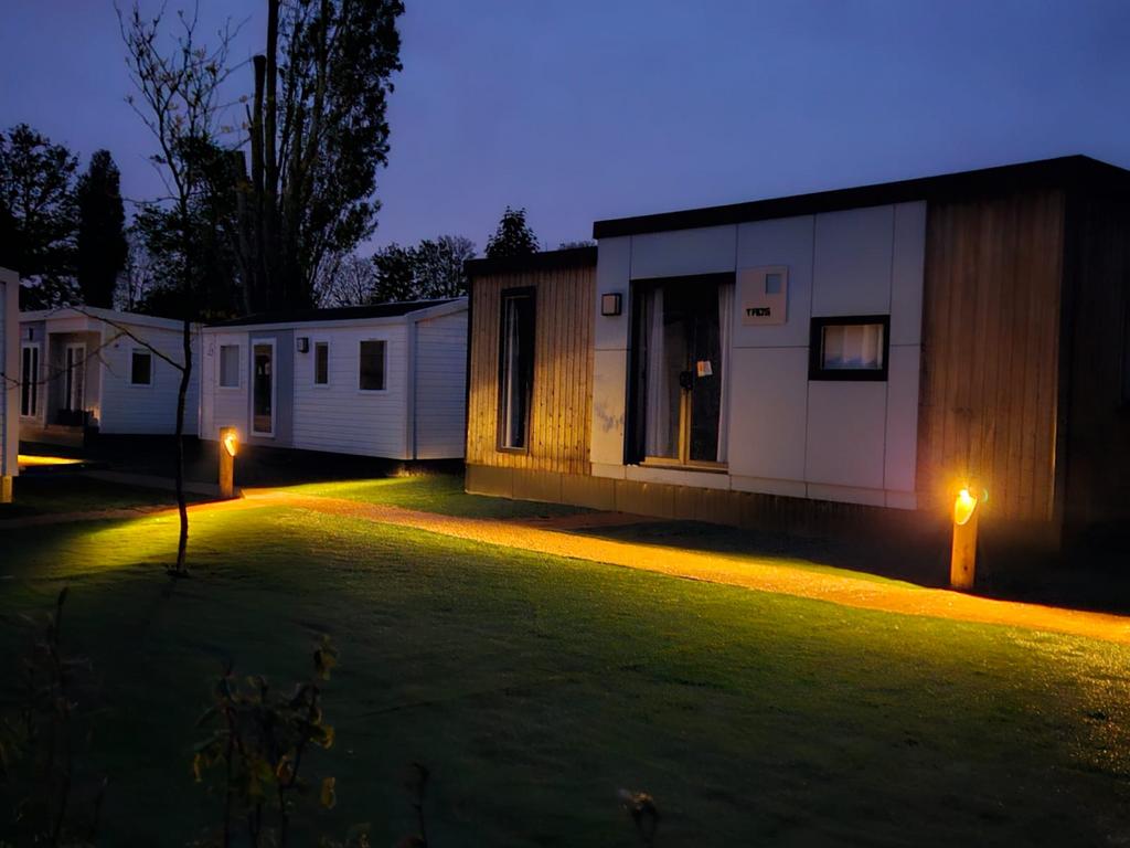 Tiny houses & caravanes équipées à louer- Grammont, Plus de 6