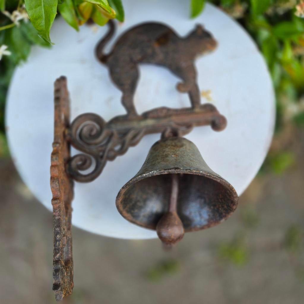 Cloche rurale en fonte. Chat., Enlèvement ou Envoi, Comme neuf