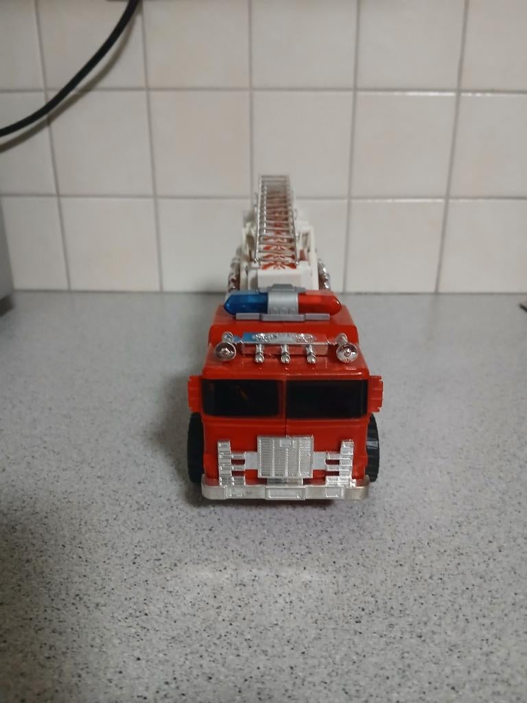 Brandweer auto doe nieks nieuw, Ophalen