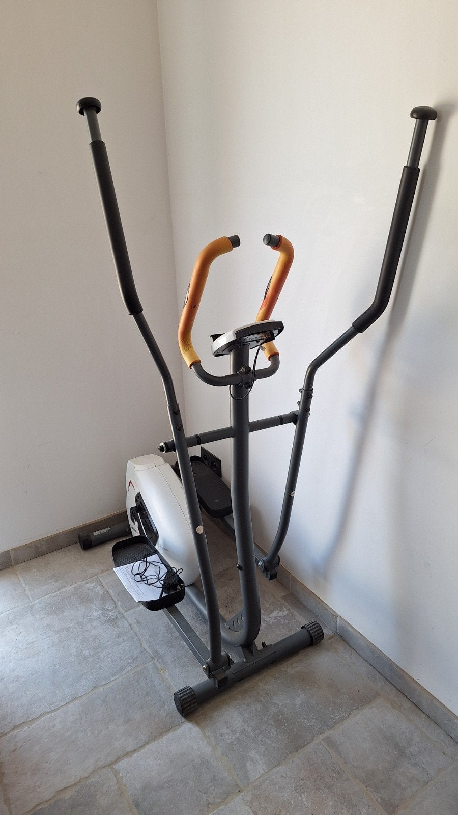 Crosstrainer Body Sculpture E-Strider met houder gsm/tablet, Ophalen, Gebruikt, Crosstrainer