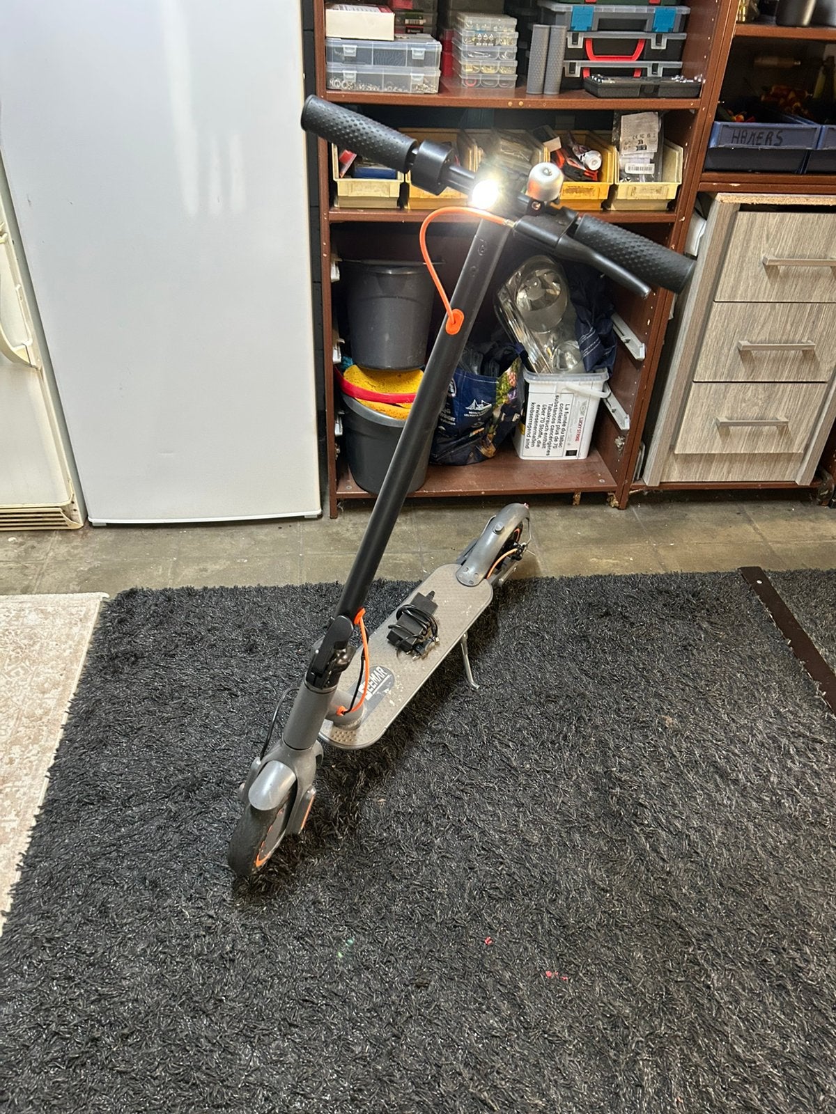 Elektrische step, Fietsen en Brommers, Steps, Ophalen, Zo goed als nieuw, Elektrische step (E-scooter)