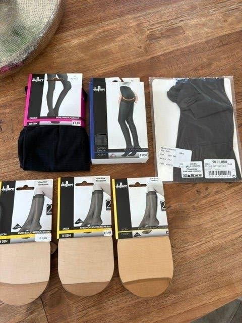 Nouveau paquet de chaussettes en nylon, Neuf, Enlèvement ou Envoi, Taille 40/42 (M), Panty