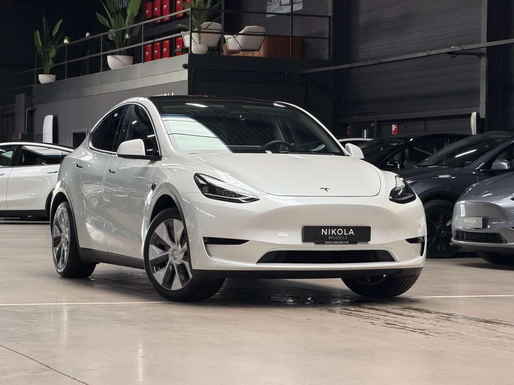 Tesla Model Y REAR WHEEL DRIVE - AUTOPILOT (automatique), Autos, Tesla, 299 ch, Achat, Entreprise, Noir