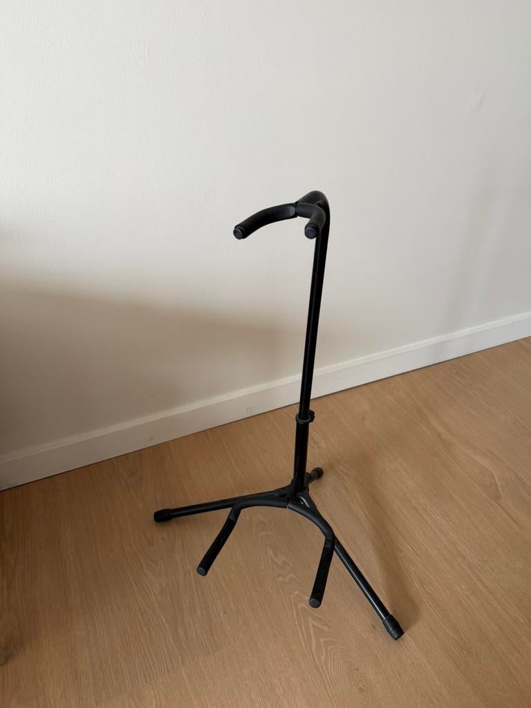 Gitaar staander, Enlèvement, Comme neuf, Guitare