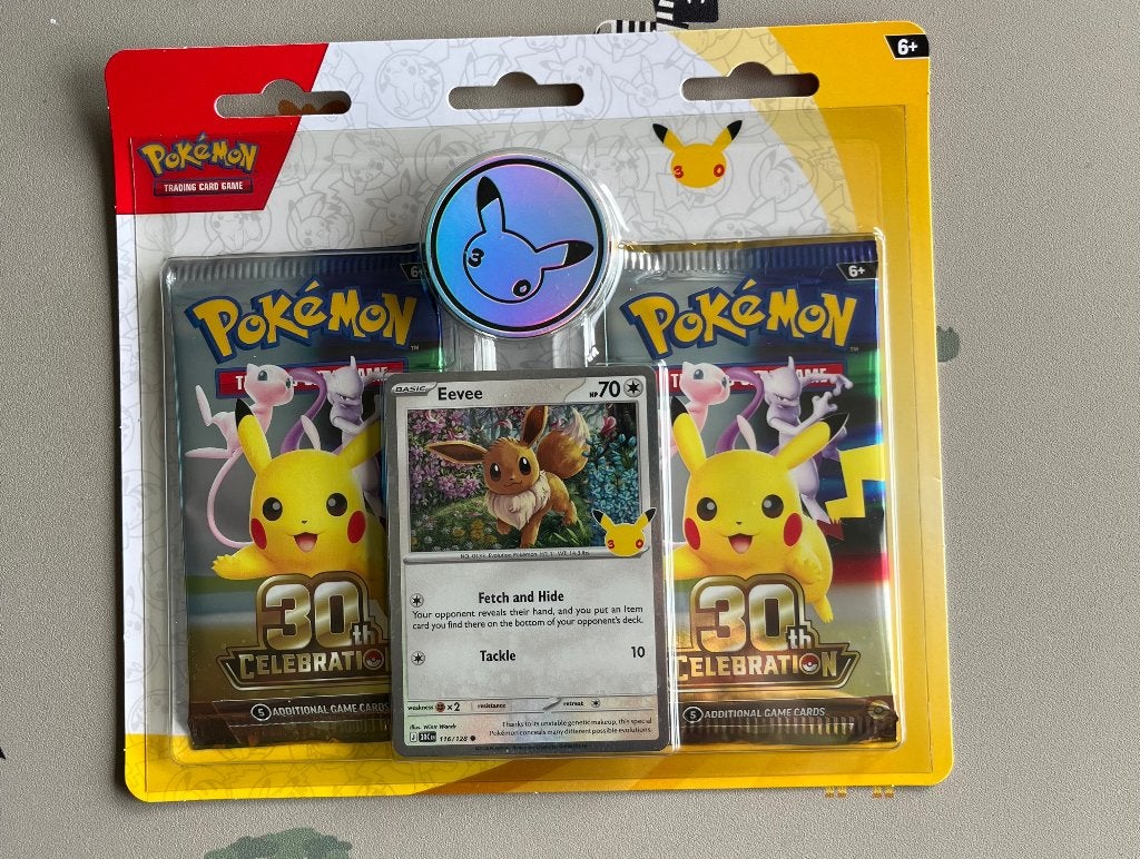Pokémon 30th 2 pack eevee (6 maal beschikbaar), Ophalen, Nieuw, Boosterbox, Foil