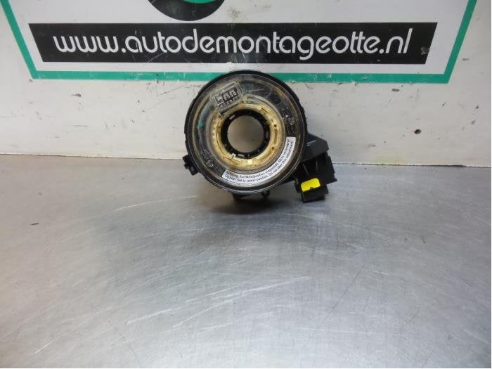 Klokveer Airbag van een Volkswagen Golf (Golf 04-), Auto-onderdelen, Gebruikt, -, Volkswagen, -