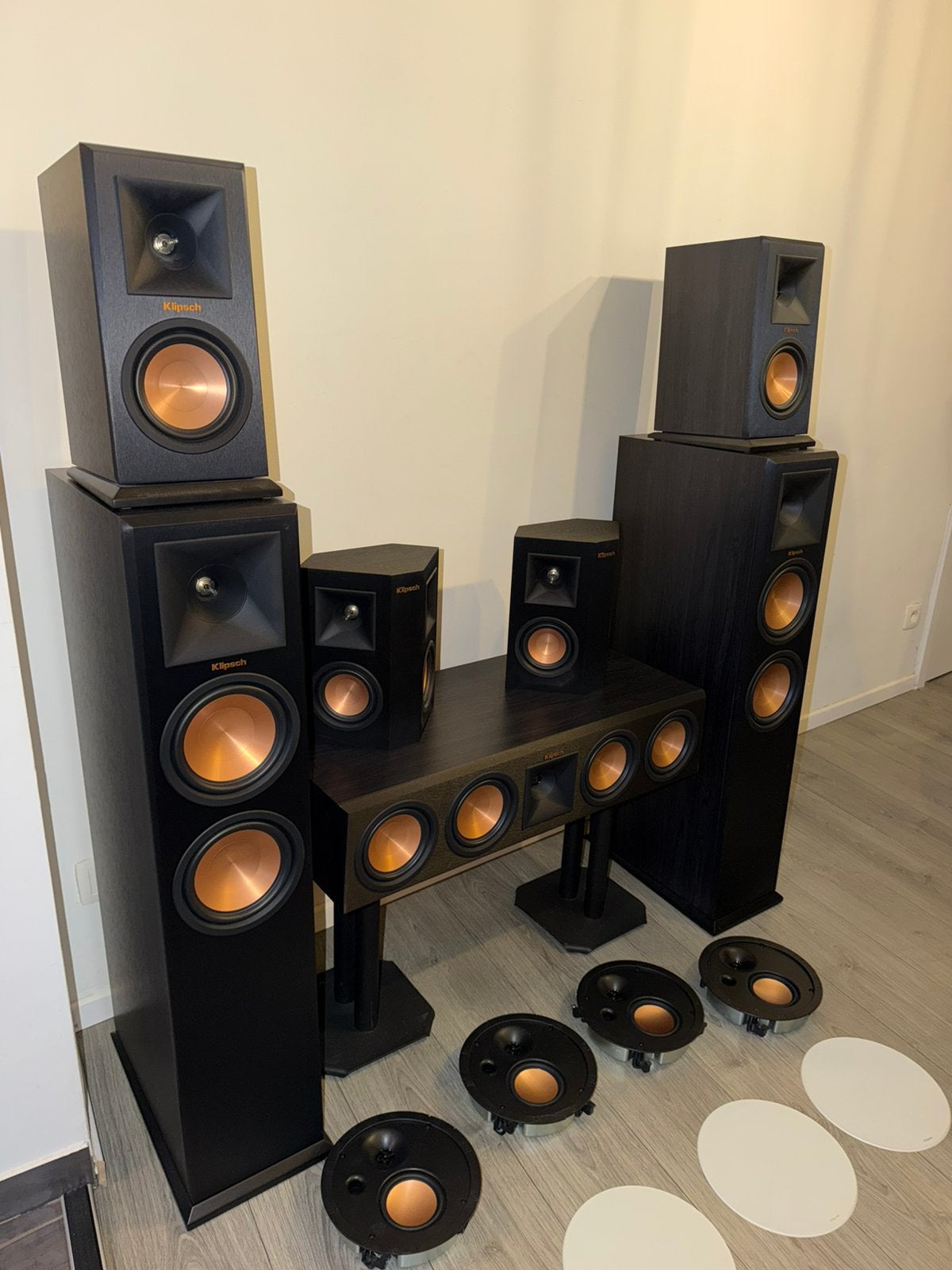 Klipsch 7.0.4, TV, Hi-fi & Vidéo, Enceintes, Comme neuf, Enlèvement ou Envoi
