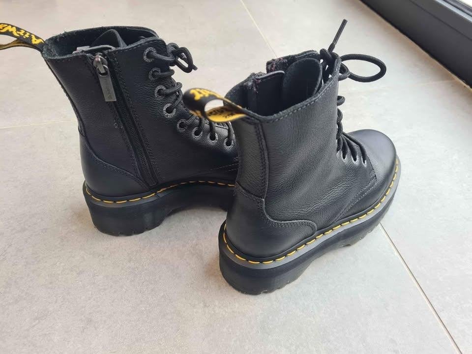 Jaden III Pisa Dr.Martens shoes black - EU size 37, Neuf, Dr. Martens, Enlèvement, Bottes hautes