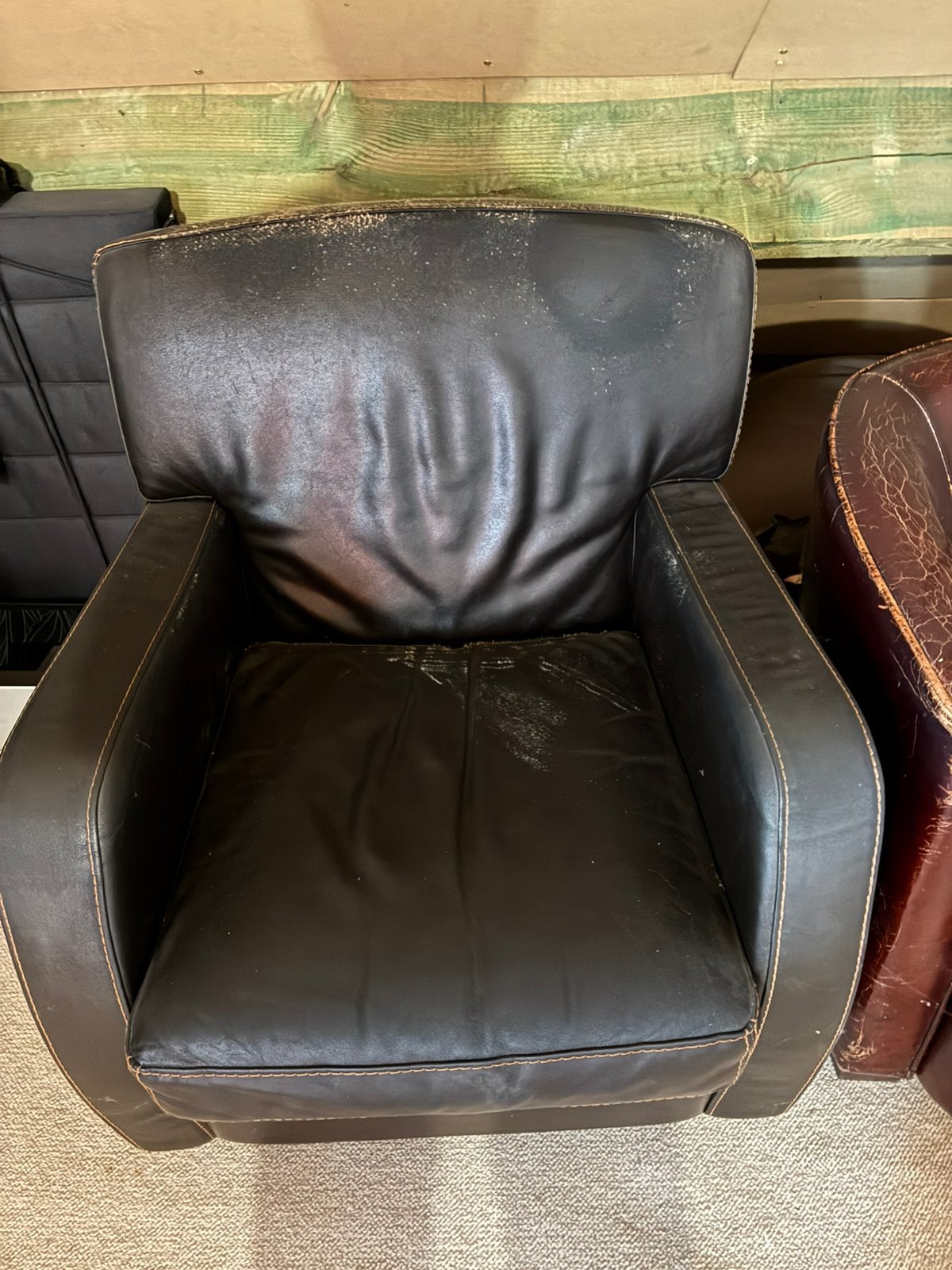 Leren vintage club met poef, Huis en Inrichting, Ophalen, Gebruikt