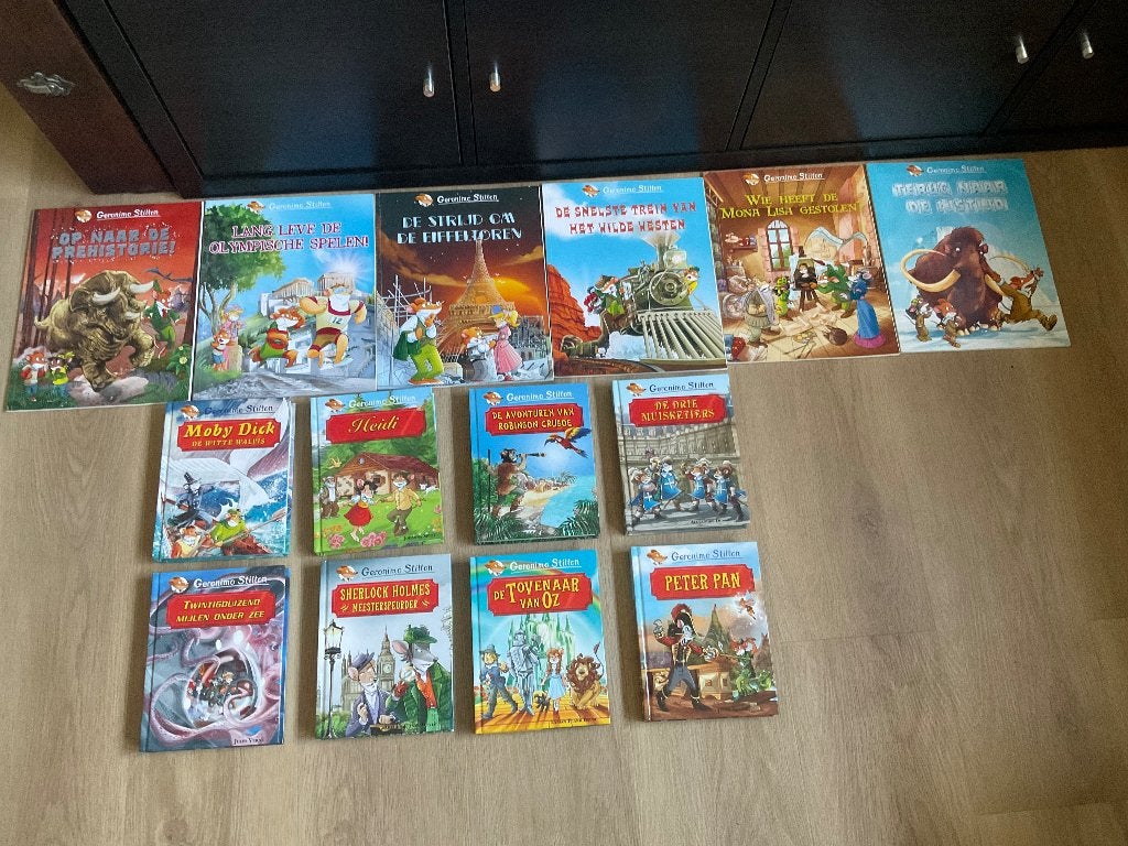 Geronimo Stilton Strips en boeken, Ophalen of Verzenden, Gelezen