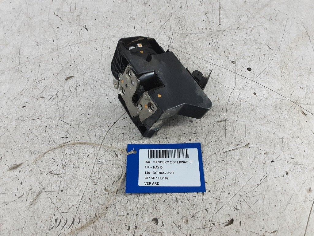 PORTIERSLOT RECHTS ACHTER Dacia Sandero II (01-2012/12-2018), Dacia, Gebruikt, Renault Deutschland AG, Achter