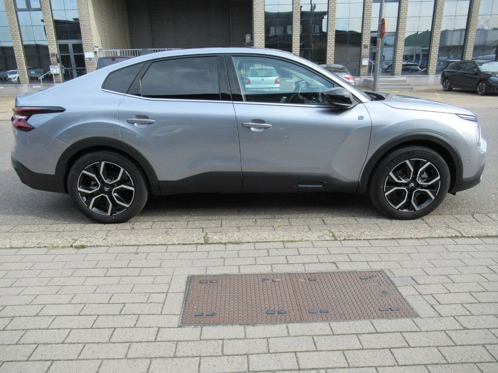 Citroen E-C4 X 50 kWh Shine Pack-HUD-ACC-CUIR-MASSAGE, Autos, Argent ou Gris, Achat, https://public.car-pass.be/vhr/f676f7eb-f6e9-4bd2-a297-47ffc21d7b56