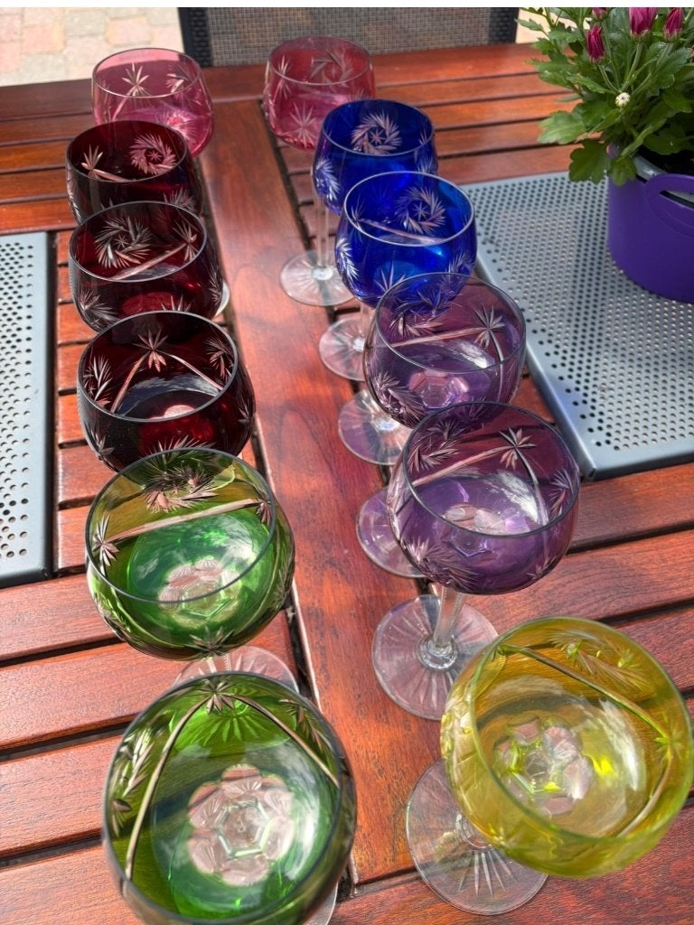 Gekleurde Bohemiam Crystal - geslepen Wijn Glazen set, Antiek en Kunst, Ophalen