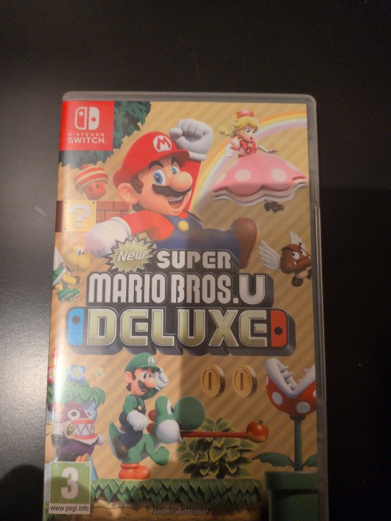 ​Super Mario Bros U Deluxe te koop, Games en Spelcomputers, Overige genres, Ophalen of Verzenden, Zo goed als nieuw, 3 spelers of meer