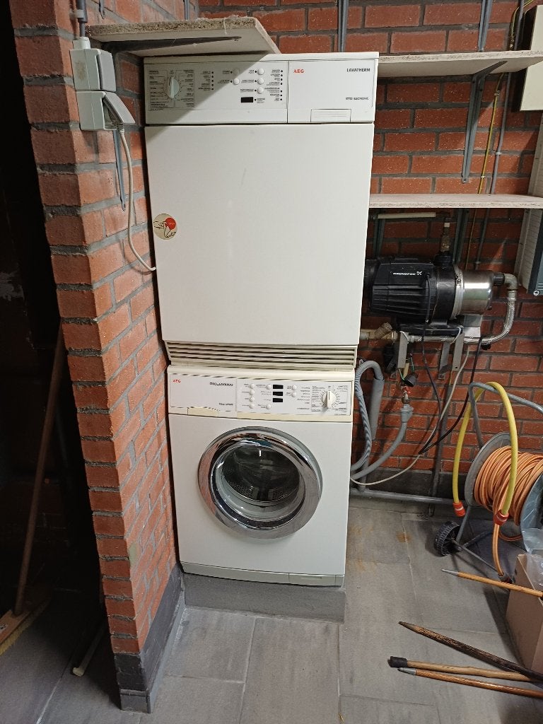 Droogkast, Elektronische apparatuur, Droogkasten, 4 tot 6 kg, Ophalen, Gebruikt, Condens