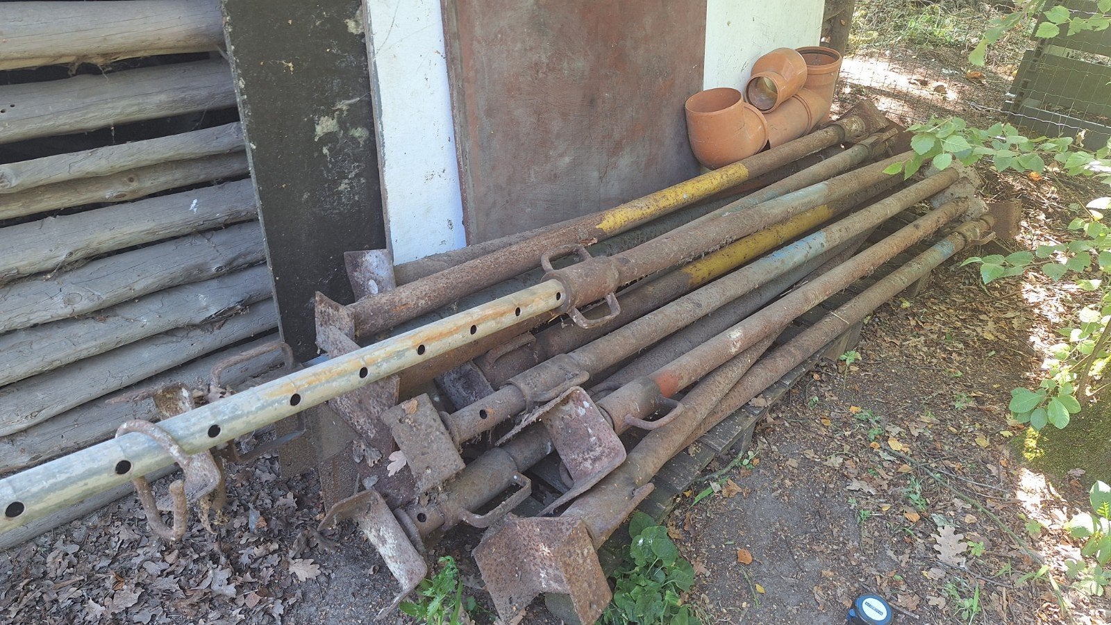 15 zeer sterke bouwstempels/stippen/schroefstempels, Doe-het-zelf en Bouw, Steigers, Ophalen, 2 tot 5 meter, Gebruikt, Overige typen